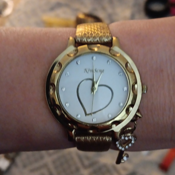 Kim Seng Key to the Heart Watch - Picture 4 of 5